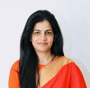 Dr Shivani Swami